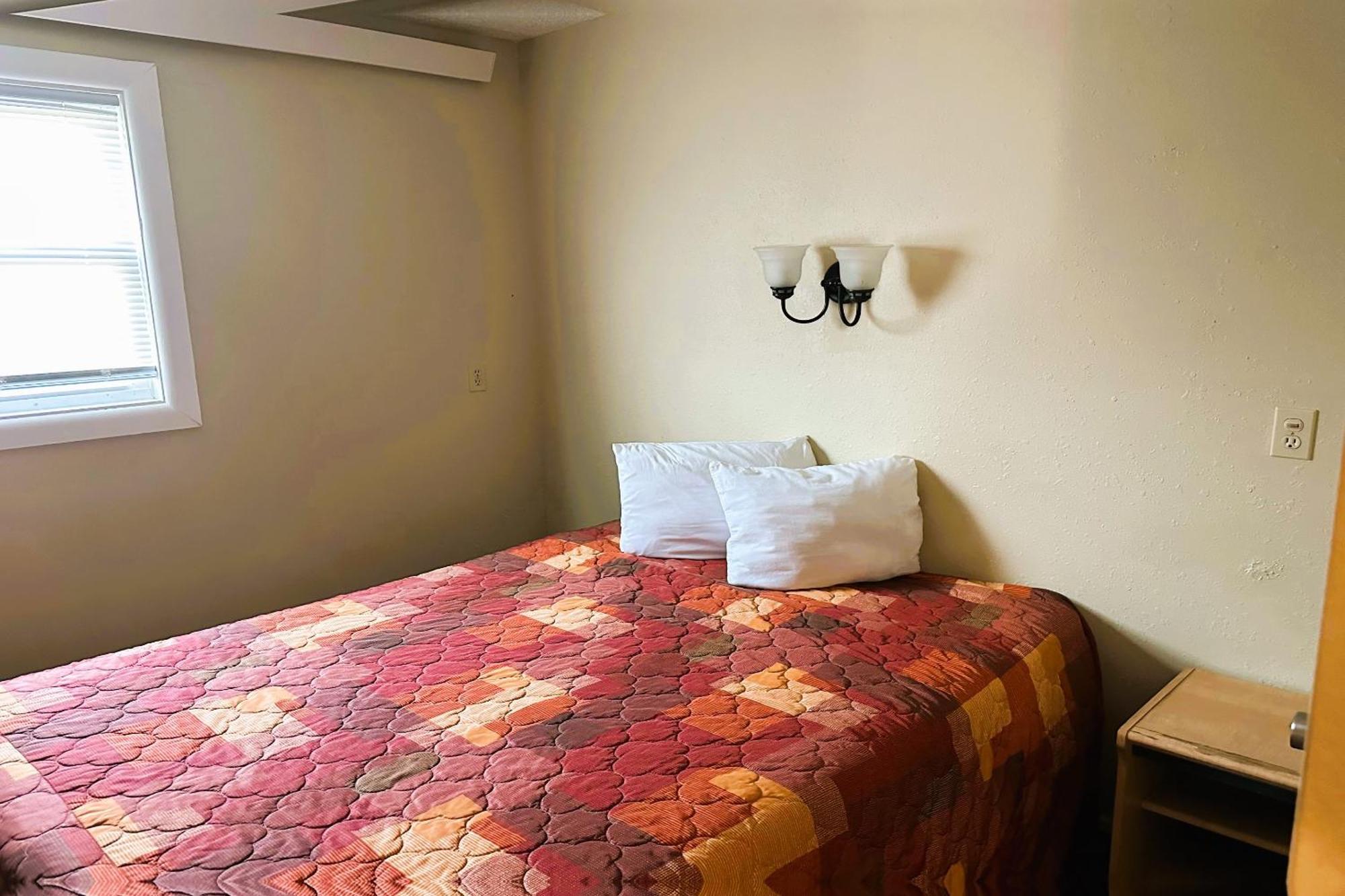 Love Hotels Kadoka By Oyo At Badlands Sd ภายนอก รูปภาพ